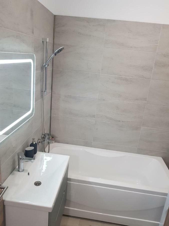 Ranya Apartments Alezzi Beach Resort Navodari Dış mekan fotoğraf